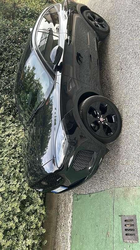Usata Jaguar E-Pace R-Dynamic 200 CV (147 kW) 2020 Nero SUV