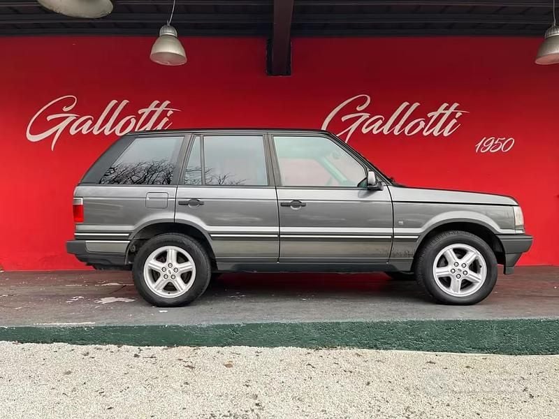Usata Land Rover Range Rover 137 CV (100 kW) 2001 Grigio SUV
