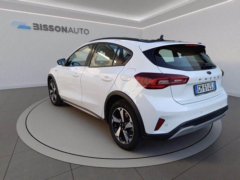 Usata Ford Focus Active 125 CV (91 kW) 2023 Bianco frozen SUV