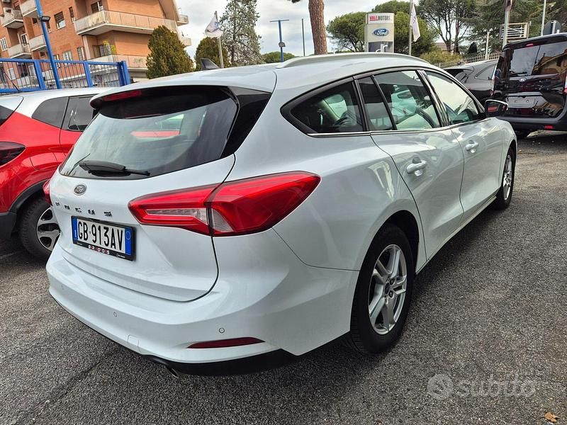 Usata Ford Focus Business Edition 120 CV (88 kW) 2020 Bianco Station wagon
