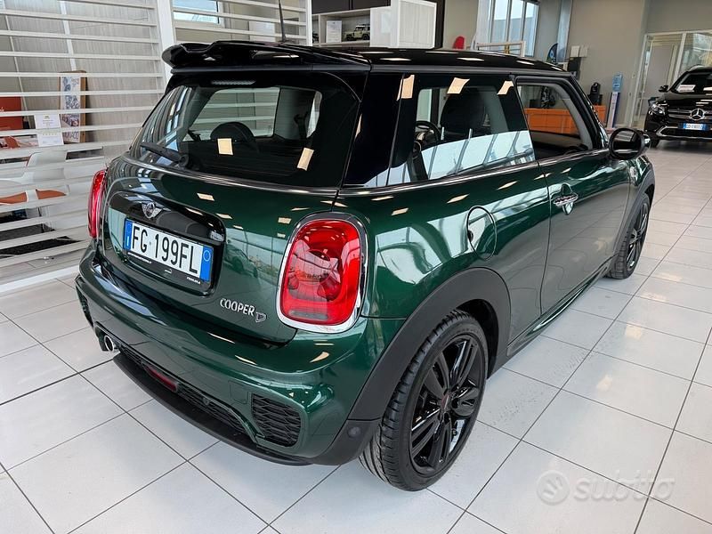 Usata Mini John Cooper Works Hype 116 CV (85 kW) 2016 Verde Utilitaria