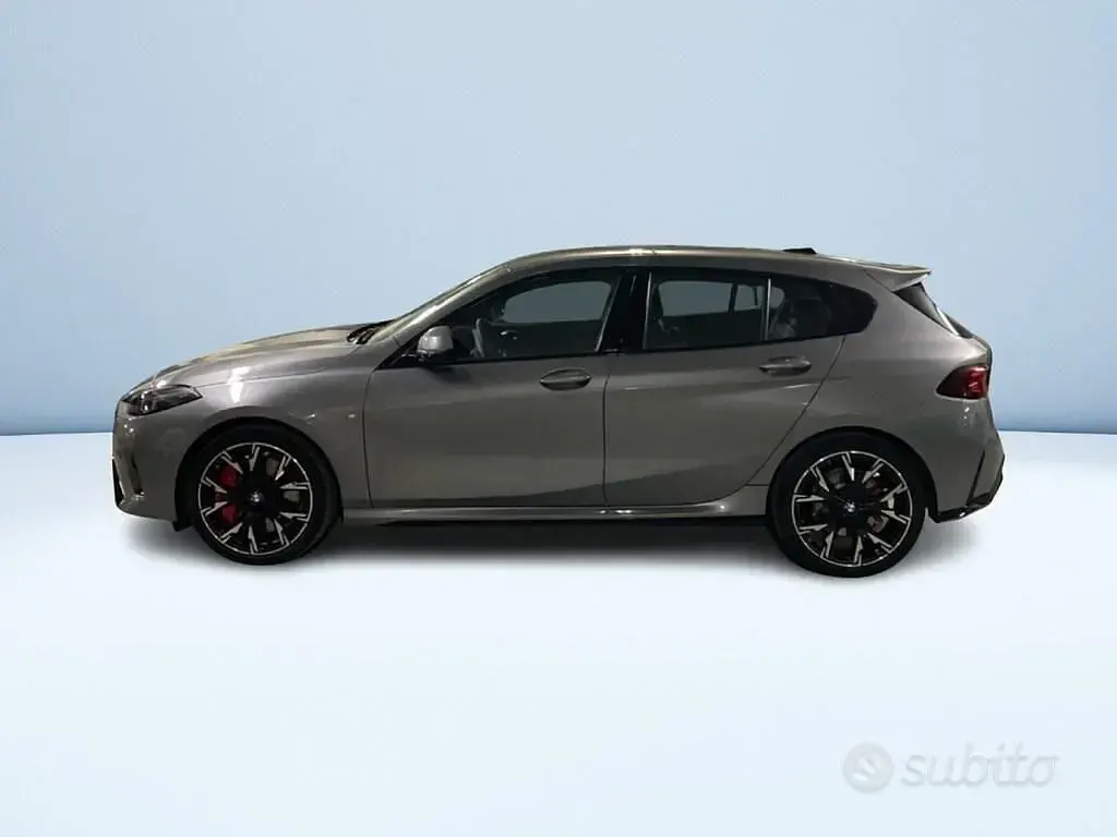 Usata BMW 118 M Sport 150 CV (110 kW) 2025 Grigio Utilitaria