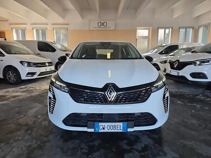 Usata Renault Clio V 93 CV (68 kW) 2024 Bianco Furgone