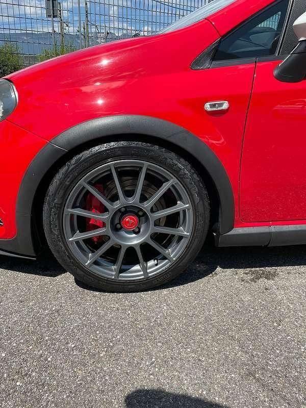 Usata Abarth Grande Punto 155 CV (114 kW) 2009 Rosso Utilitaria