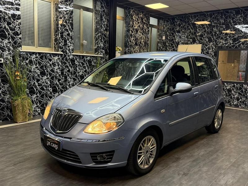 Usata Lancia Musa 95 CV (69 kW) 2011 Blu Monovolume