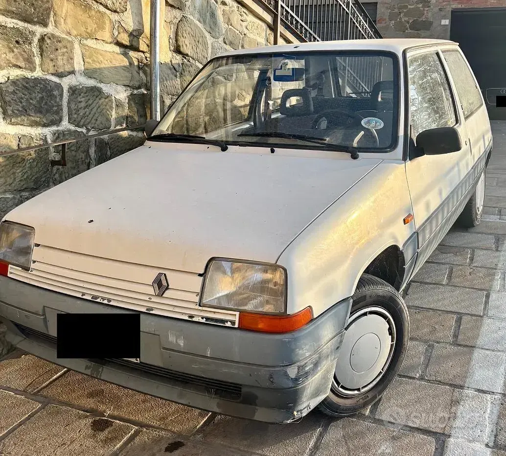 Usata Renault Super 5 46 CV (33 kW) 1988 Bianco Utilitaria