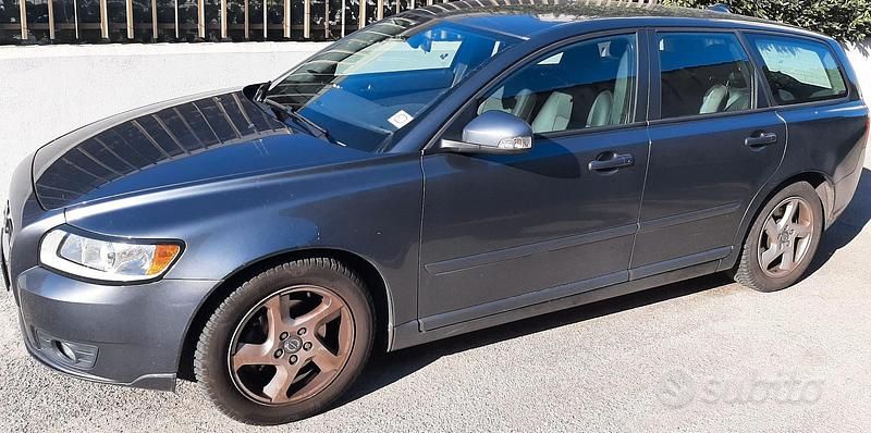 Usata Volvo V50 Plus 2012 Grigio Station wagon
