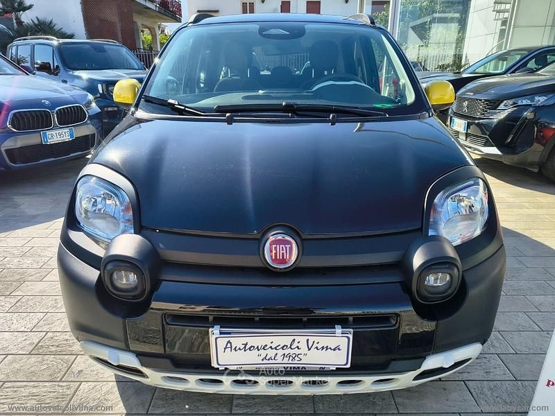 Usata Fiat Panda Cross Cross 69 CV (50 kW) 2025 Nero Utilitaria