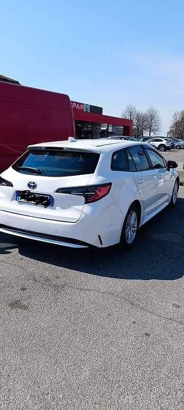 Usata Toyota Corolla Business Edition 98 CV (72 kW) 2019 Station wagon