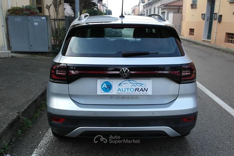 Usata VW T-Cross Style 95 CV (69 kW) 2020 Grigio SUV