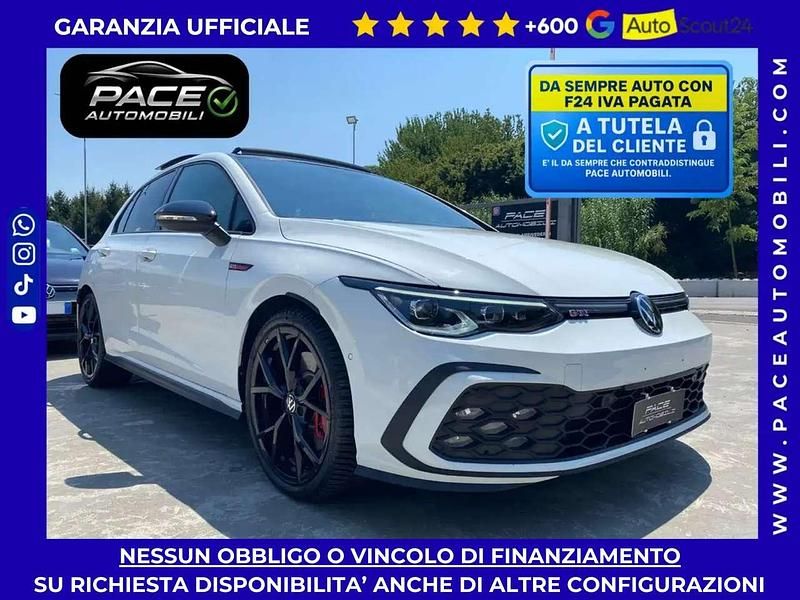 Usata VW Golf VIII GTI 245 CV (180 kW) 2024 Bianco metallizzato Berlina