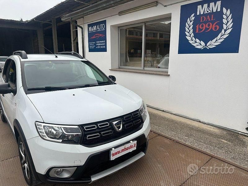 Usata Dacia Sandero Comfort 95 CV (69 kW) 2019 Bianco Berlina
