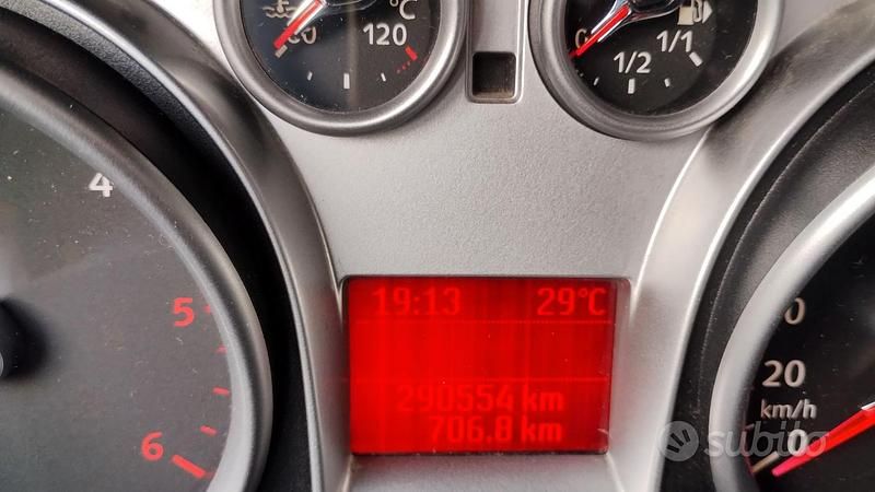 Usata Ford C-MAX 90 CV (66 kW) 2009 Argento Monovolume