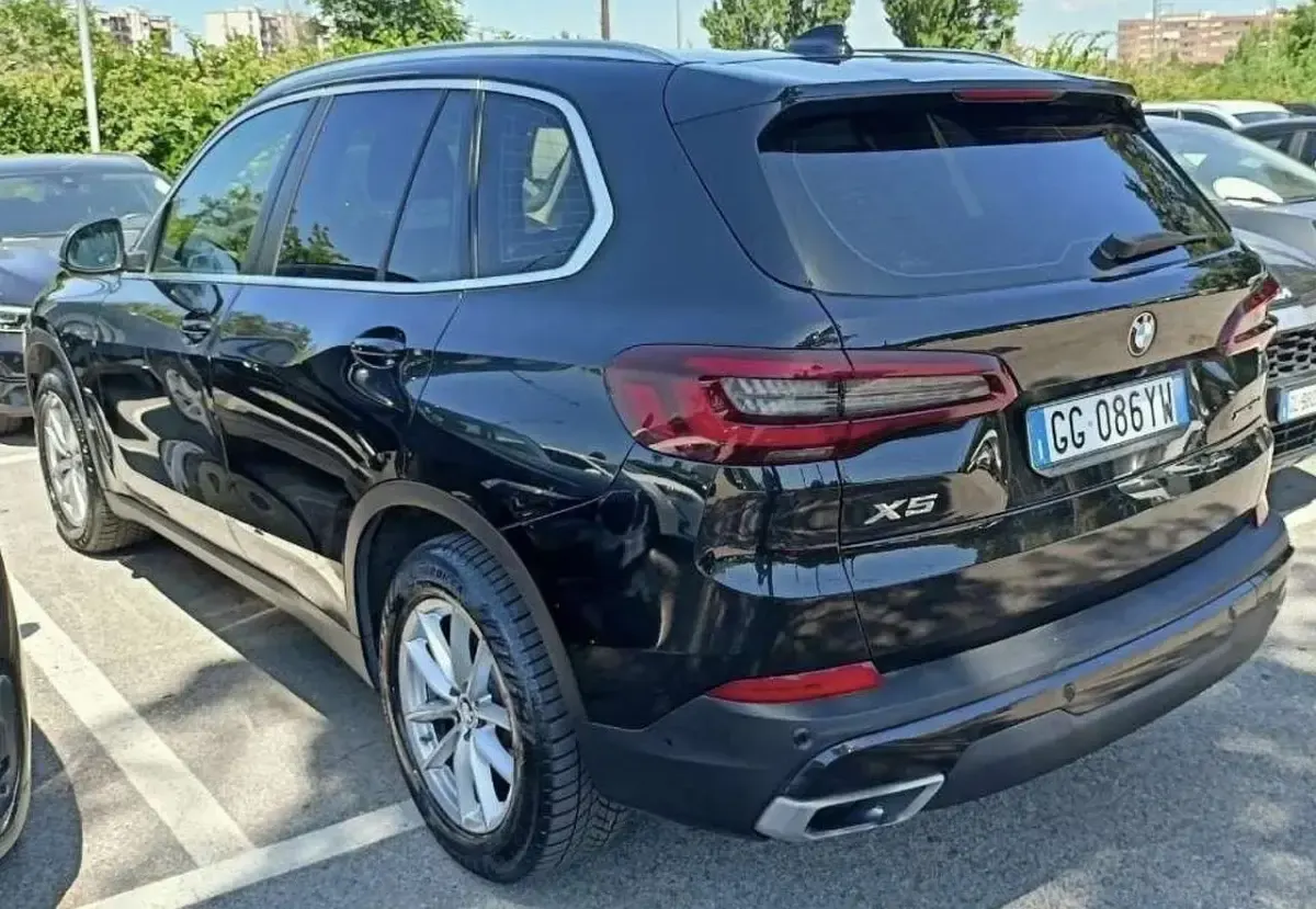Usata BMW X5 xLine 286 CV (210 kW) 2022 Nero SUV