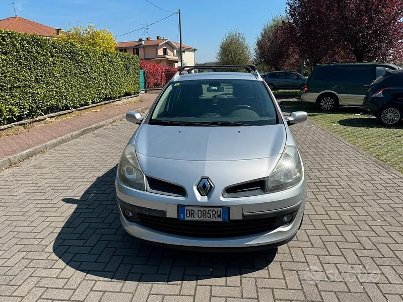Usata Renault Clio GrandTour SE 58 CV (42 kW) 2008 Grigio Station wagon