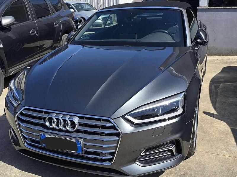 Usata Audi A5 Cabriolet Sport 190 CV (139 kW) 2019 Grigio Cabrio