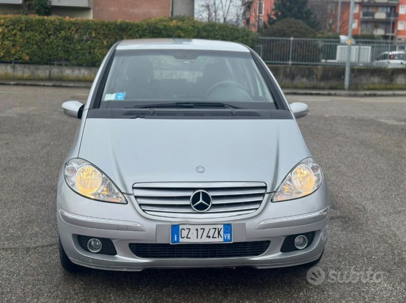 Usata Mercedes A150 Elegance 95 CV (69 kW) 2006 Grigio Utilitaria