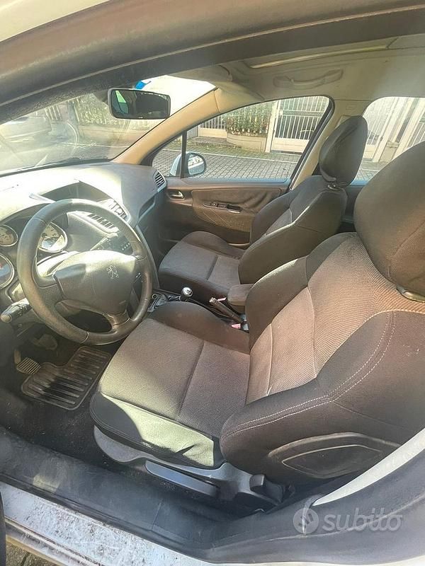 Usata Peugeot 207 120 CV (88 kW) 2008 Bianco Station wagon