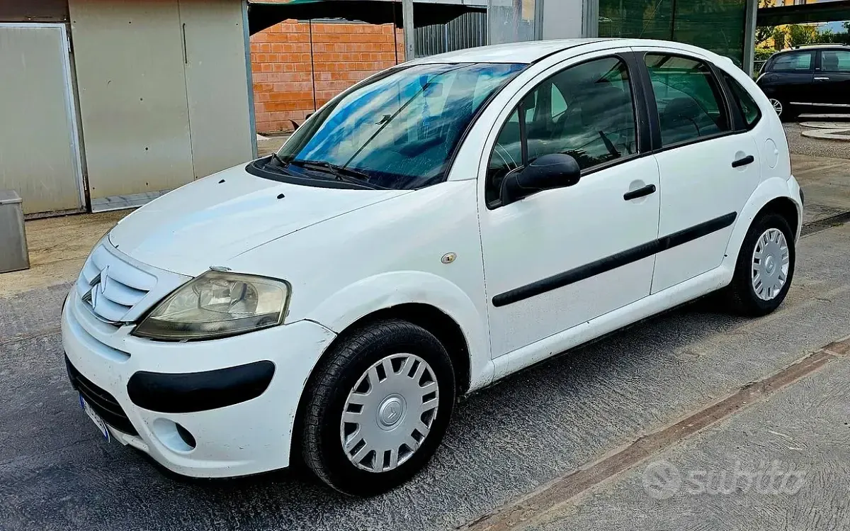 Usata Citroën C3 68 CV (50 kW) 2007 Bianco Berlina