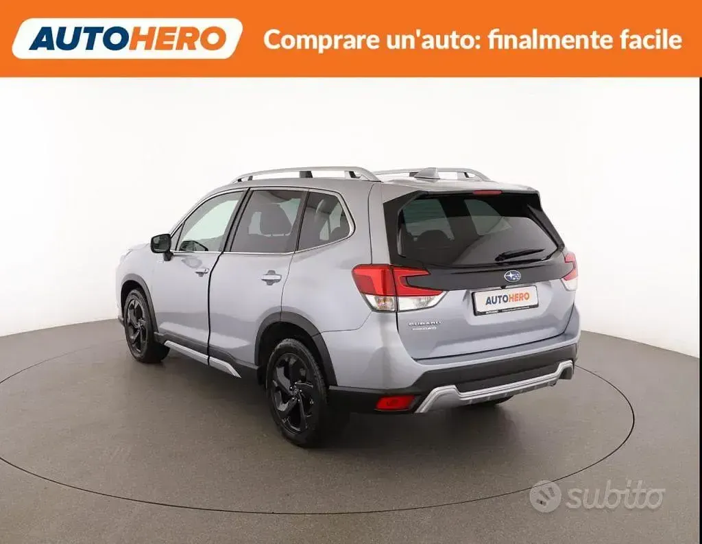 Usata Subaru Forester Premium 150 CV (110 kW) 2022 Grigio SUV