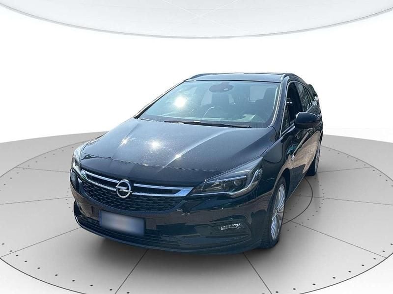 Usata Opel Astra Innovation 110 CV (80 kW) 2018 Nero Station wagon