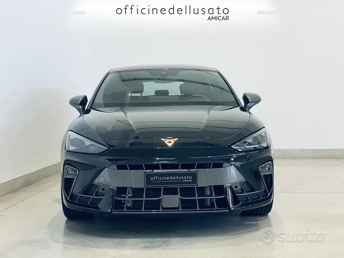 Usata Cupra Leon 150 CV (110 kW) 2025 Berlina