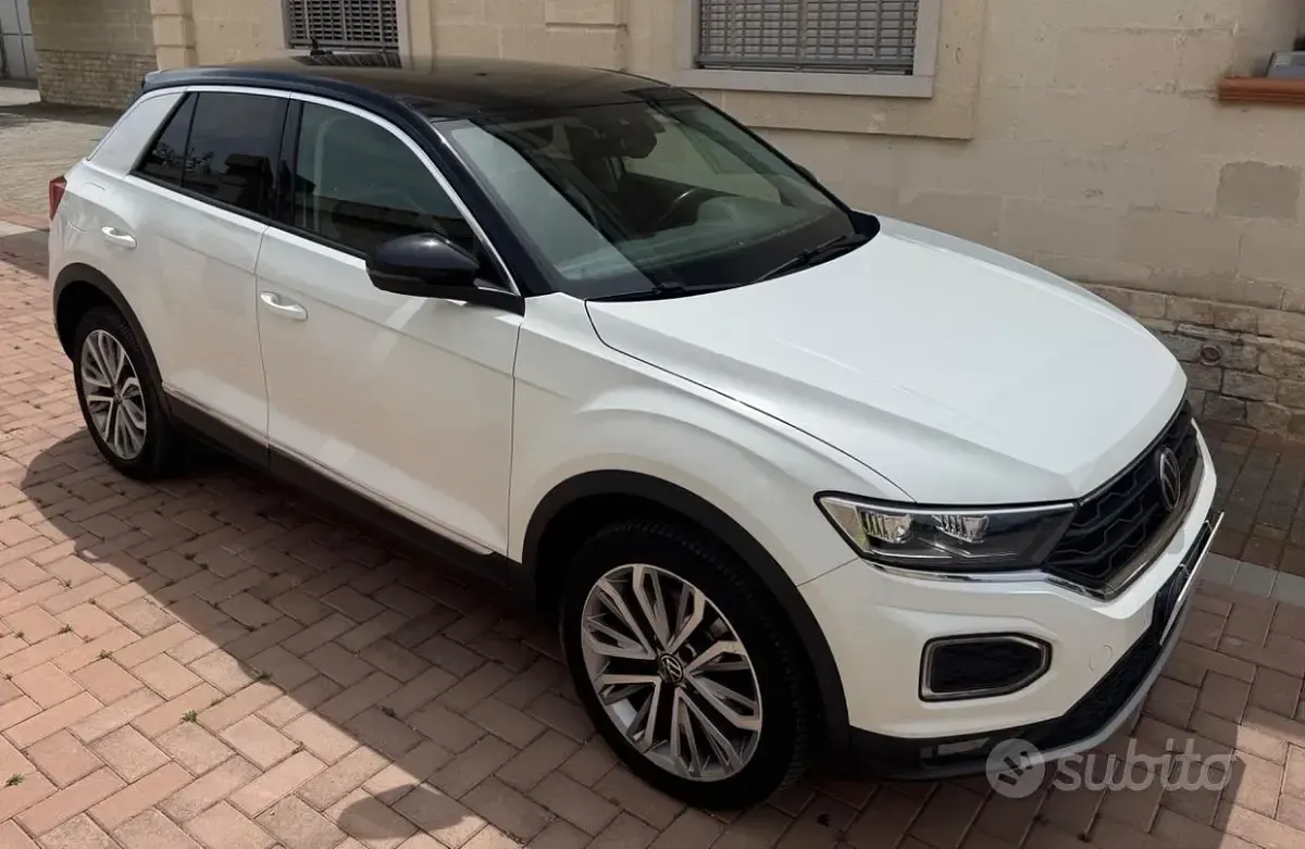 Usata VW T-Roc Advance 150 CV (110 kW) 2021 Bianco SUV