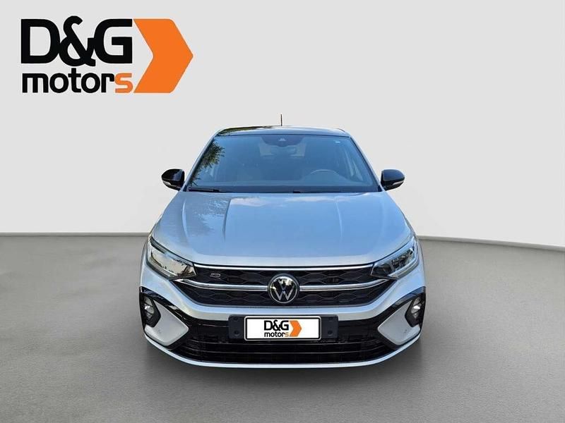 Usata VW Taigo R-line 116 CV (85 kW) 2024 Argento SUV
