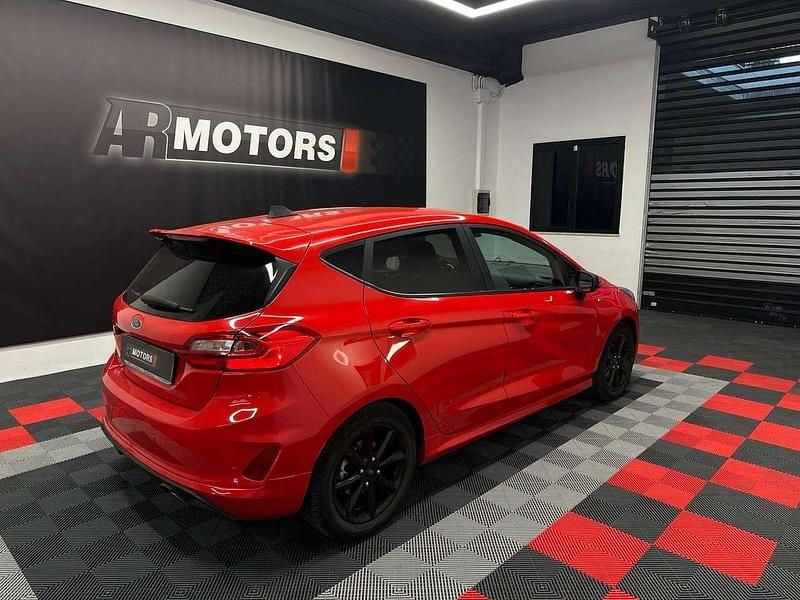 Rosso Usata 2018 Ford Fiesta ST-Line Berlina | 10.900 € (Buon prezzo) - Immagine 1/4