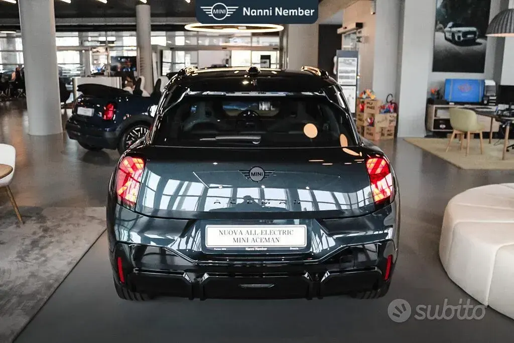Nuova Mini Aceman 135 kW (184 CV) 2026 Grigio SUV