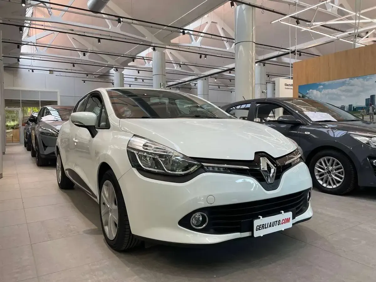 Usata Renault Clio IV 90 CV (66 kW) 2014 Other Berlina