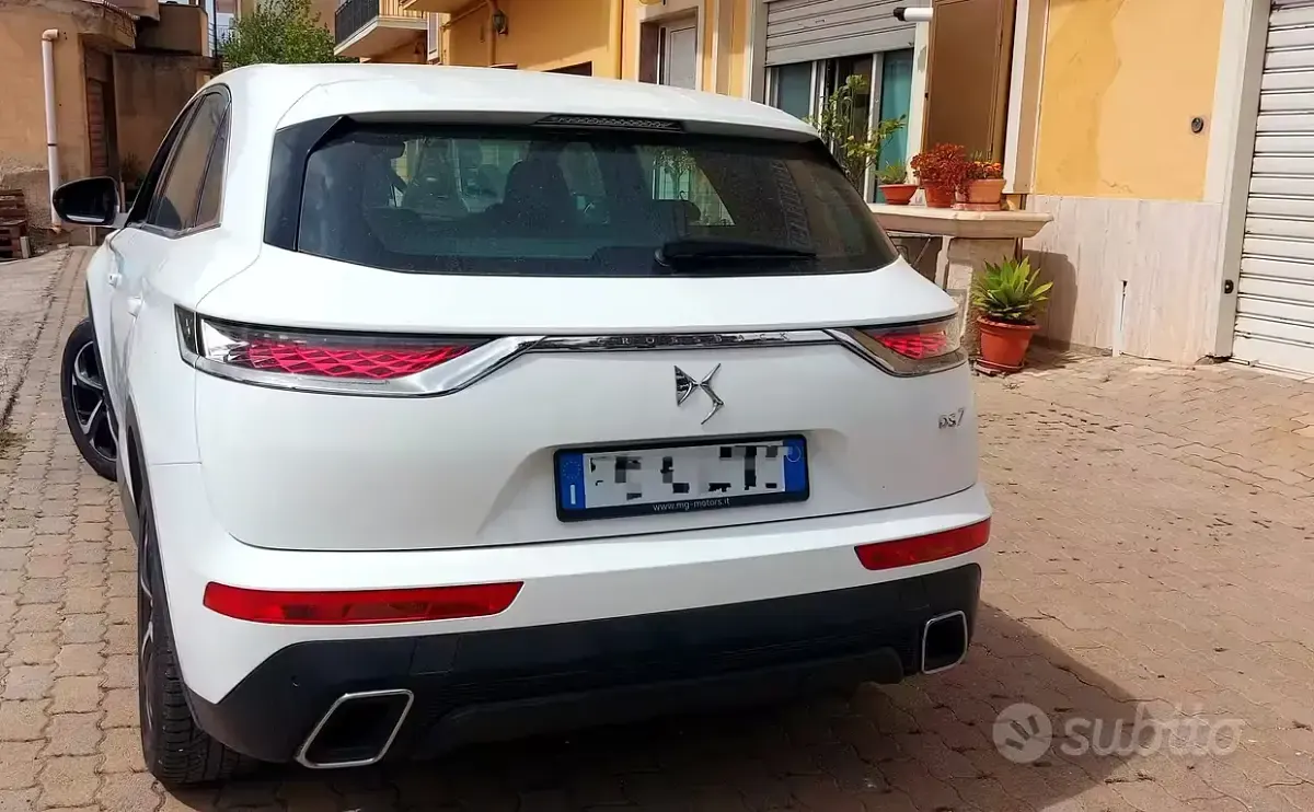 Usata DS Automobiles DS7 Crossback So Chic 177 CV (130 kW) 2018 Bianco SUV