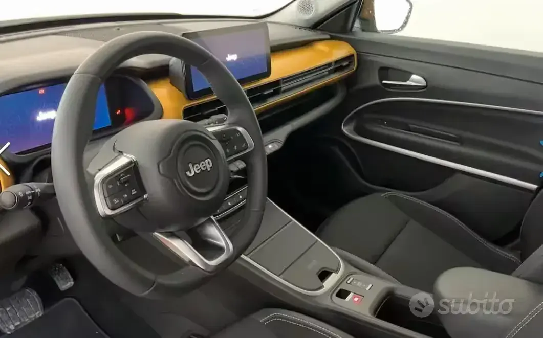 Usata Jeep Avenger EV Summit 61 kW (84 CV) 2023 Other SUV