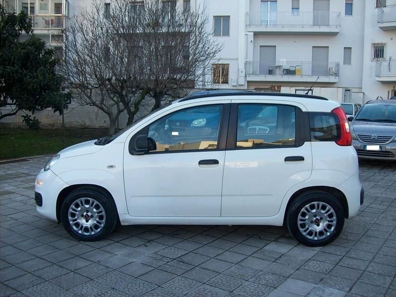 Usata Fiat Panda Lounge 75 CV (55 kW) 2014 Bianco Berlina