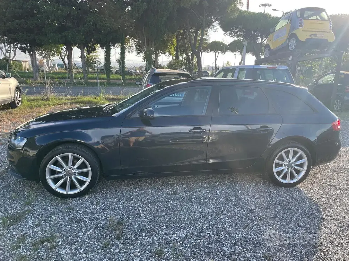 Usata Audi A4 Advanced 177 CV (130 kW) 2012 Blu Station wagon