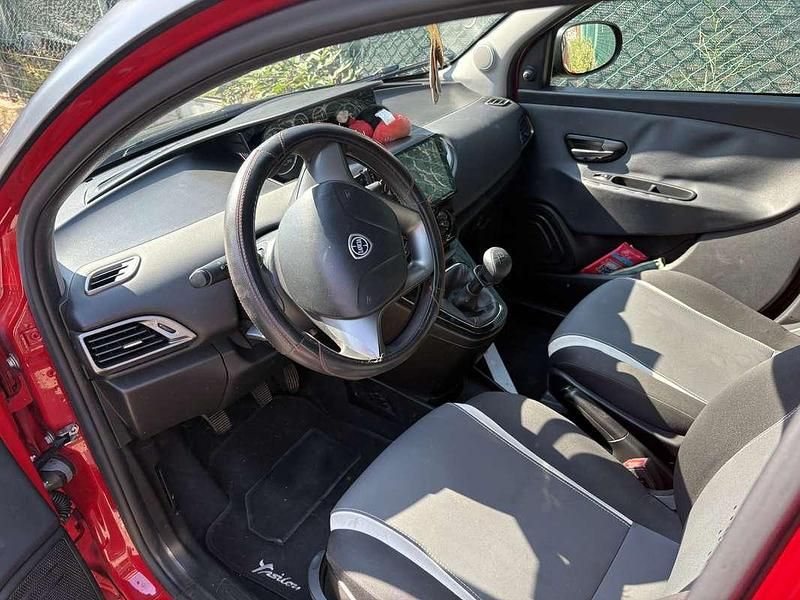 Usata Lancia Ypsilon S 69 CV (50 kW) 2015 Utilitaria