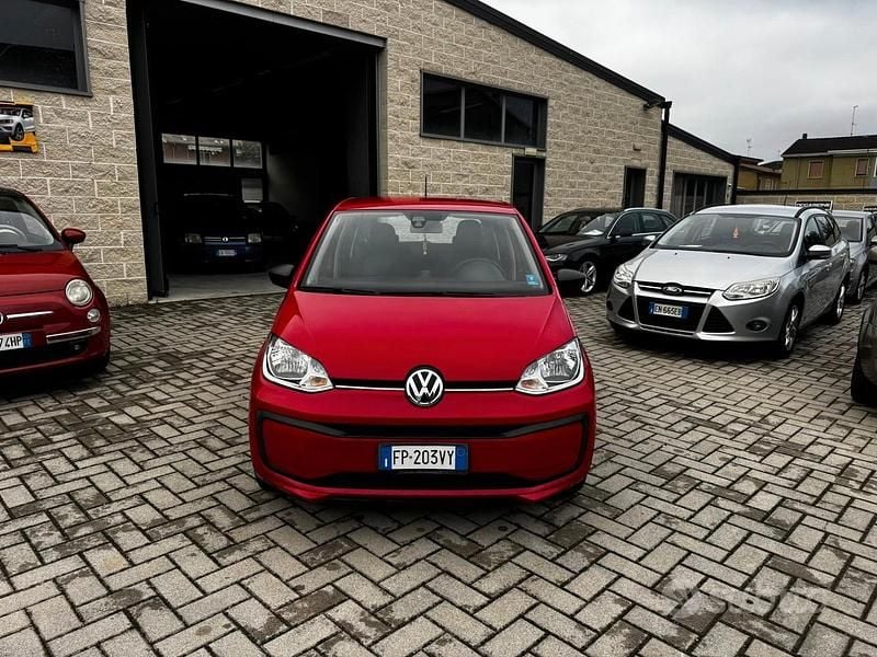Usata VW up! move up! 60 CV (44 kW) 2018 Rosso Utilitaria