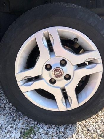 Usata Fiat Panda 4x4 Cross 74 CV (54 kW) 2011 Grigio Utilitaria