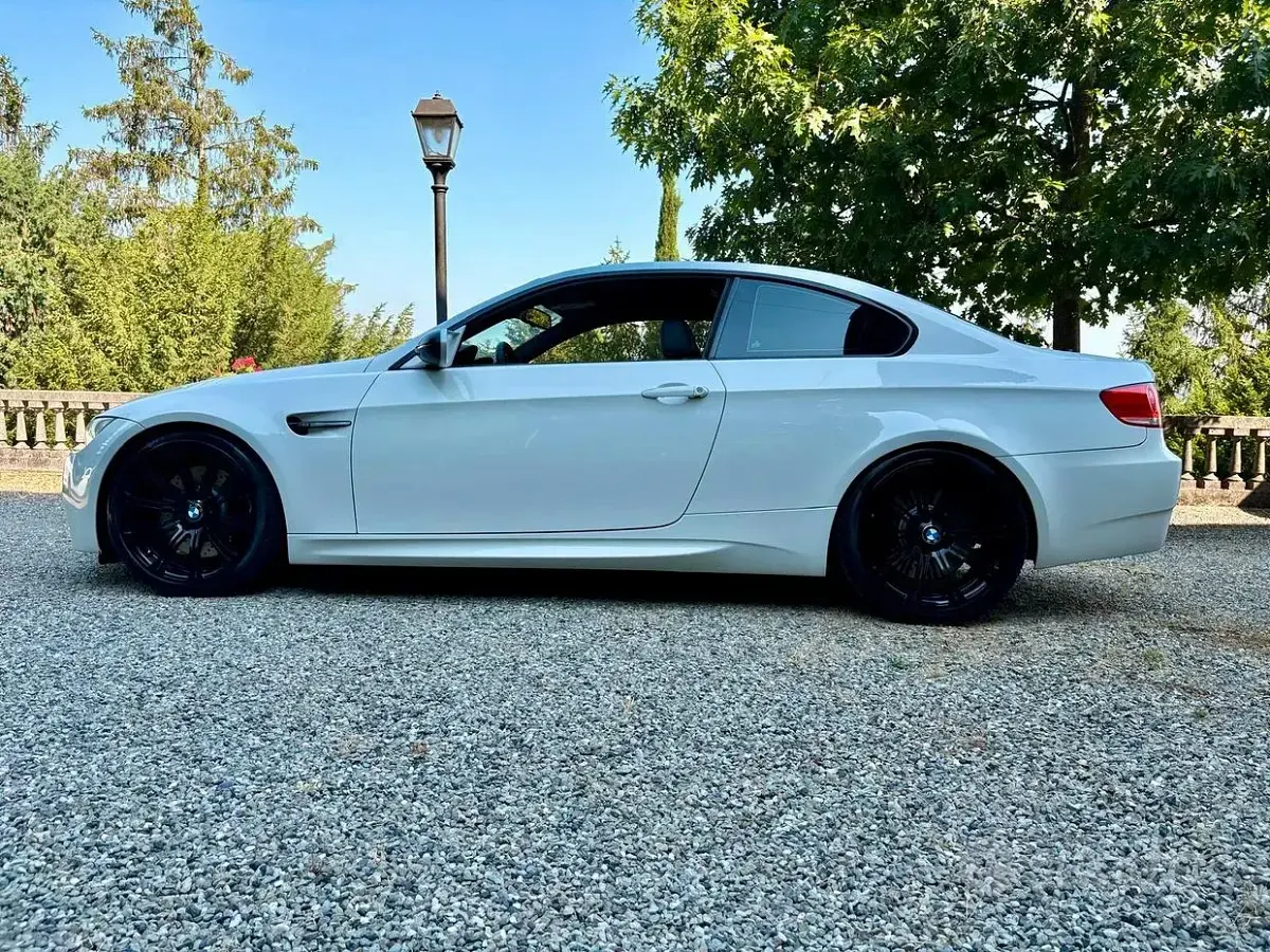 Usata BMW M3 Comfort Edition 420 CV (308 kW) 2009 Bianco Coupé
