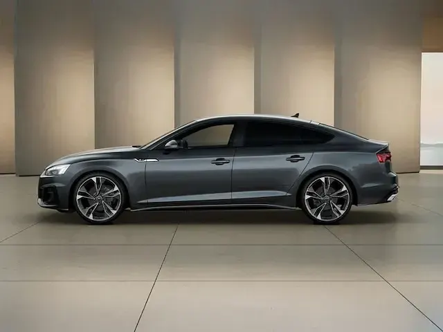Nuova Audi A5 S-Line 204 CV (150 kW) 2025 Grigio daytona perla