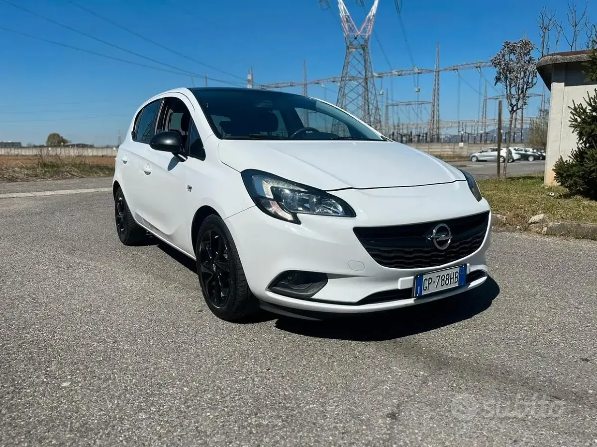 Usata Opel Corsa 90 CV (66 kW) 2015 Bianco Utilitaria