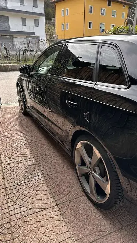 Usata Audi A3 Admired 150 CV (110 kW) 2019 Berlina