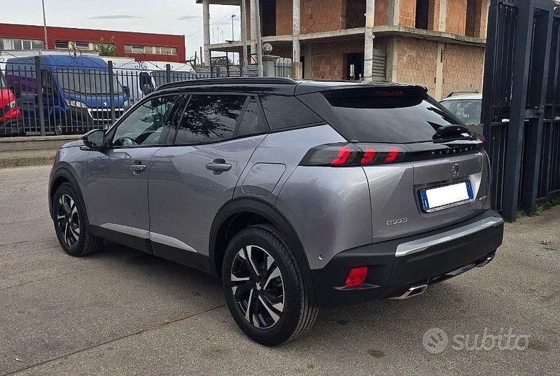 Usata Peugeot 2008 S 131 CV (96 kW) 2020 Grigio SUV