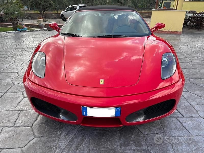 Usata Ferrari F430 490 CV (360 kW) 2007 Rosso Cabrio