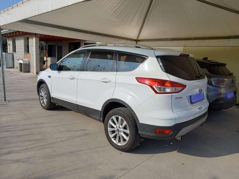 Usata Ford Kuga Titanium 150 CV (110 kW) 2015 Bianco SUV