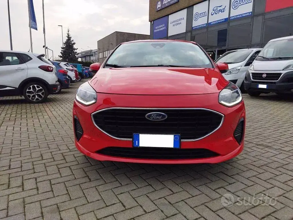 Usata Ford Fiesta 75 CV (55 kW) 2022 Rosso Utilitaria
