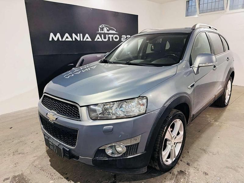 Bianco Usata 2013 Chevrolet Captiva LTZ SUV | 7490 € (Buon prezzo) - Immagine 1/4