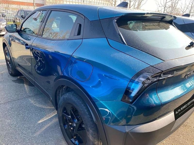 Usata Alfa Romeo GT Junior 145 CV (106 kW) 2025 Blu/azzurro SUV