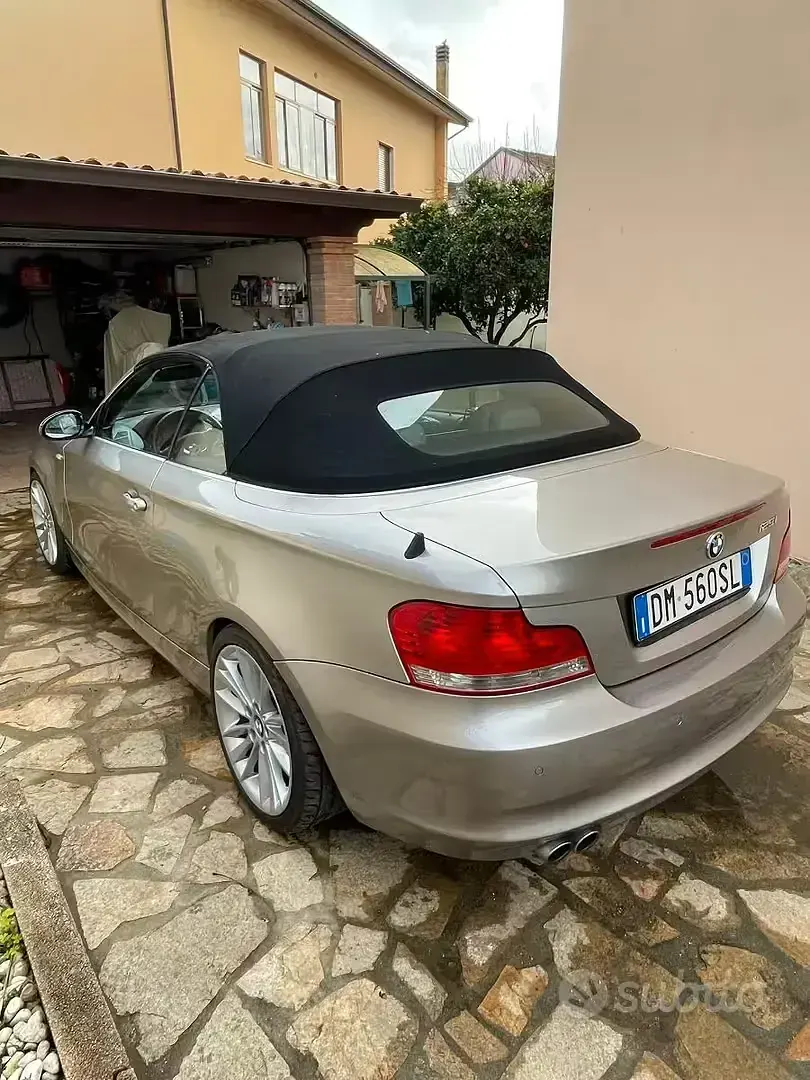 Usata BMW 125 Cabriolet 218 CV (160 kW) 2008 Grigio Cabrio