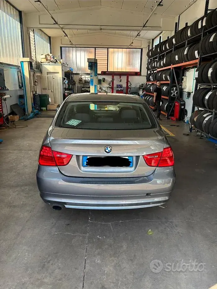 Usata BMW 320 M Sport 177 CV (130 kW) 2008 Grigio Berlina